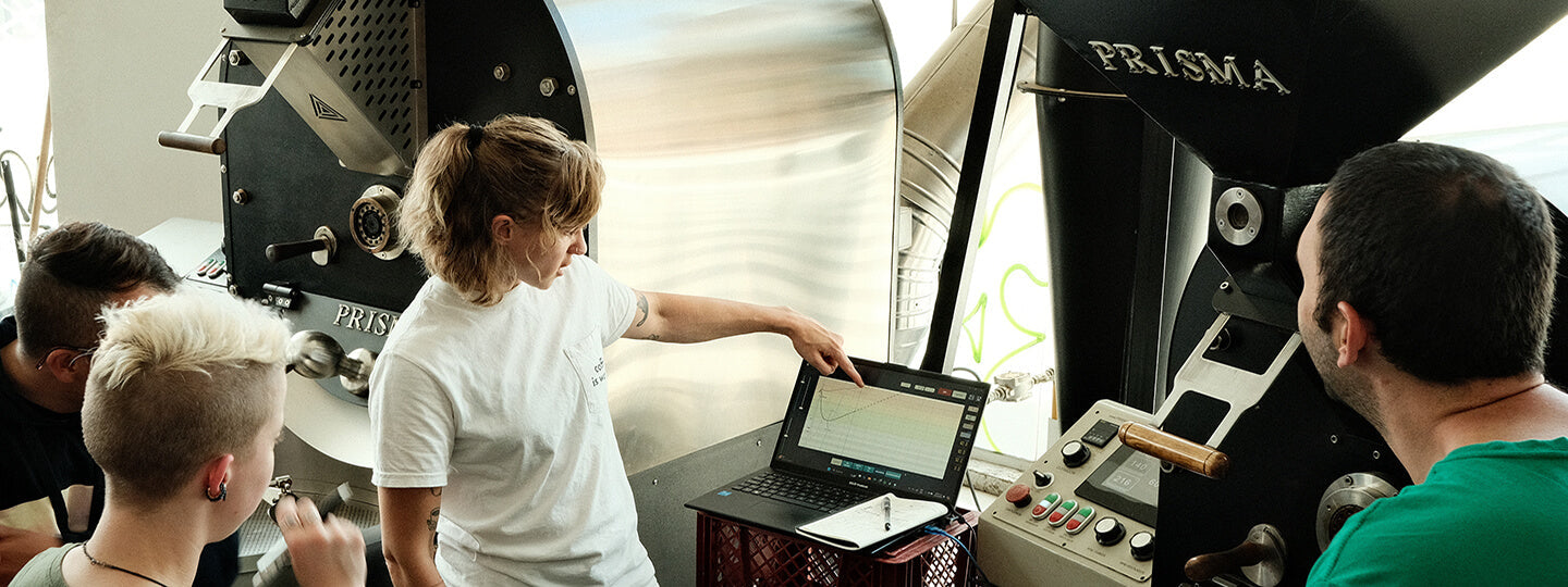 Kat Melheim teaching roasting class