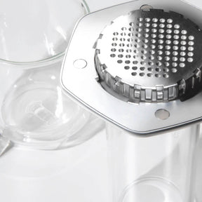 Silver AeroPress Premium coffee maker on a white background #color_silver
