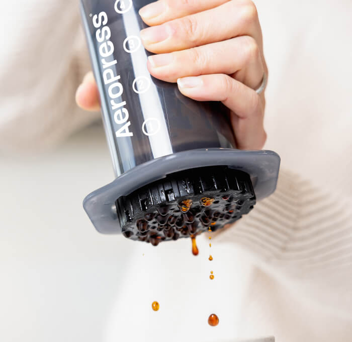 https://aeropress.com/cdn/shop/files/Aeropress_Nov2021-0077-Edit_1_700x.jpg?v=1695044834