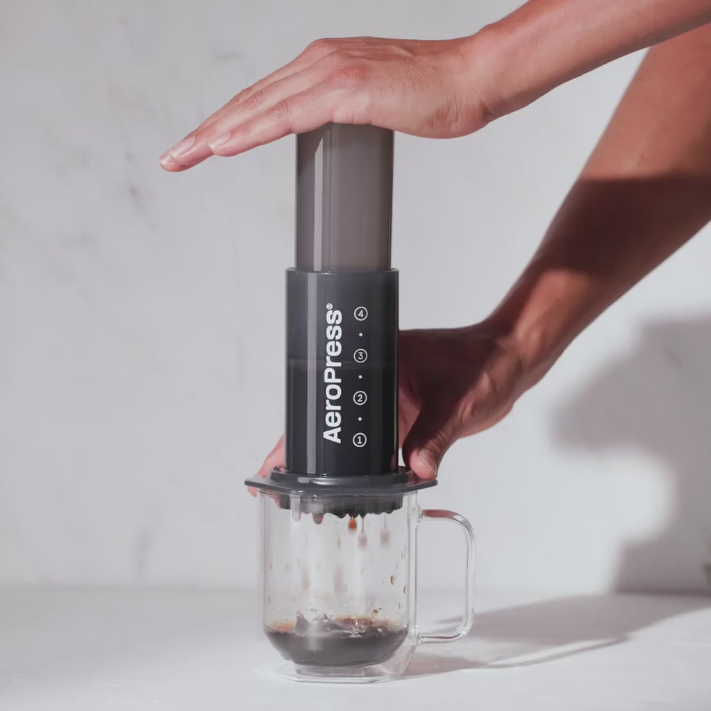 AeroPress Coffee Maker - Original Demo Video